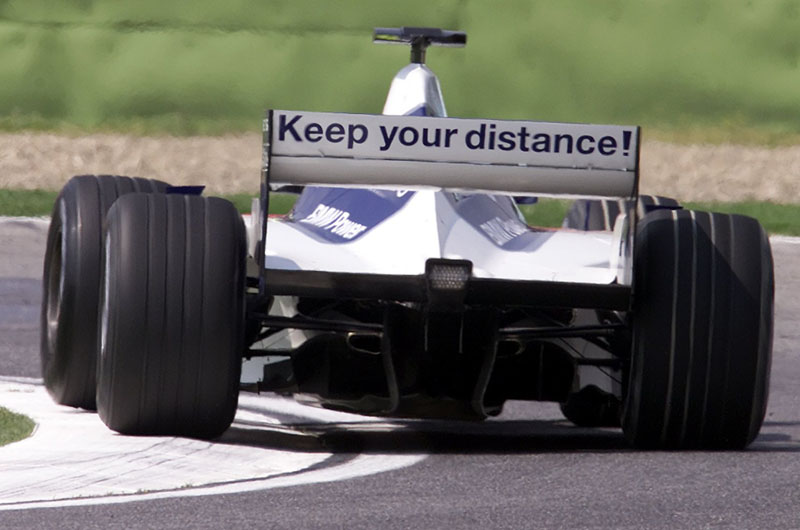 Δεν είμαστε παράνομοι ισχυρίζονται στη Williams