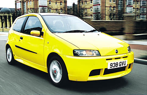 Επέμβαση από την Abarth στο Fiat Punto HGT