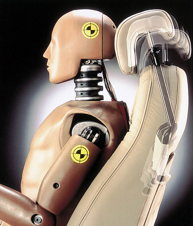 SOS από το RAC για τους τραυματισμούς των οδηγών στον αυχένα