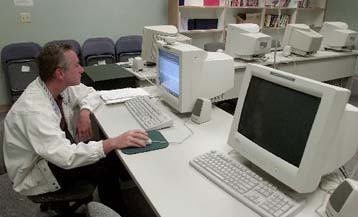 Μέχρι και τις 31 Αυγούστου οι αιτήσεις για το ιντερνετικό πρόγραμμα του ΥΠΑΝ