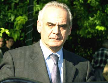 Στον Κοστούνιτσα η ευθύνη για τη σταθερότητα στην ΟΔΓ, σχολίασε ο Τσοχατζόπουλος