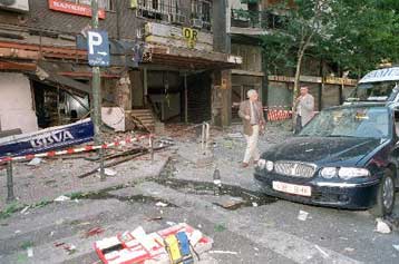 Κινδύνευσε οικογένεια Ασιατών από έκρηξη βόμβας στη βόρεια Αγγλία