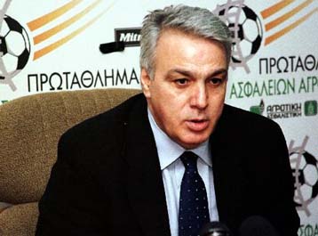 Το Πρωτοδικείο επανέφερε τον Β.Μητρόπουλο στη θέση του προέδρου της ΕΠΑΕ