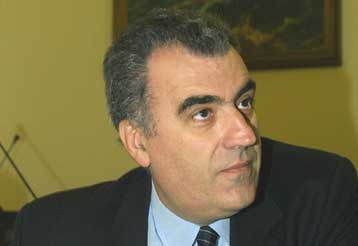 «Εσωτερική υπόθεση» του Βελιγραδίου η έκδοση του τέως προέδρου της ΟΔΓ, δηλώνει ο Δ.Ρέππας