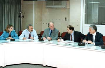 Σύσκεψη υπό τον Γ.Παπαντωνίου για μέτρα συγκράτησης των τιμών