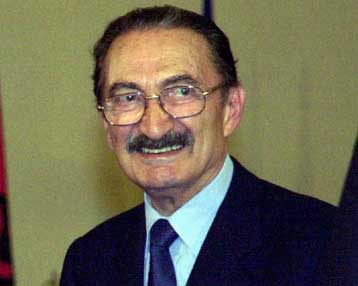 Σημαντική μείωση του τουρκικού ελλείμματος τρεχουσών συναλλαγών