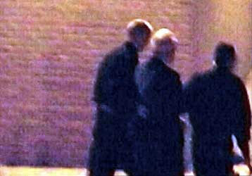 Οικονομική βοήθεια στη Γιουγκοσλαβία μετά την έκδοση του Μιλόσεβιτς