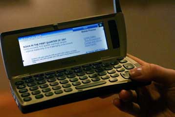 Απολύσεις 1.000 εργαζομένων ανακοίνωσε η Nokia