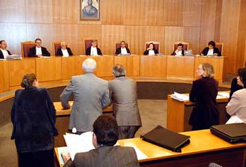 Οριστικό «όχι» στην αναγραφή του θρησκεύματος από το Ανώτατο Ακυρωτικό Δικαστήριο