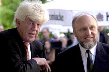 Μειώστε τα ελλειμμάτα, λέει η Κομισιόν στις τρεις μεγαλύτερες οικονομίες των «12»