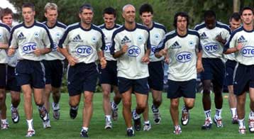 Ο Κωνσταντίνου έδωσε το «παρών» στην «πράσινη πρώτη» για 30 λεπτά