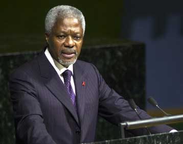 Ο Ανάν ανανέωσε τη θητεία του ως Γενικού Γραμματέα του ΟΗΕ