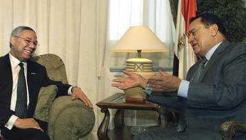 Στην Αίγυπτο ο Πάουελ, πρώτο σταθμό της περιοδείας του στη Μ. Ανατολή