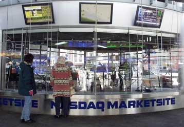 Ανοδικά κινούνται Nasdaq και Dow Jones στο άνοιγμα της Τετάρτης