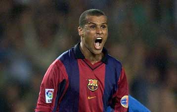 Θέλει να μείνει στην Μπαρτσελόνα ο Ριβάλντο