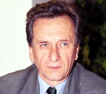 Η ΕΥΑΘ θα διατηρήσει το δημόσιο χαρακτήρα της, διαβεβαίωσε ο Γ.Δρυς