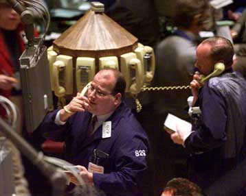 Κέρδη για Nasdaq, απώλειες για Dow Jones τη  Δευτέρα