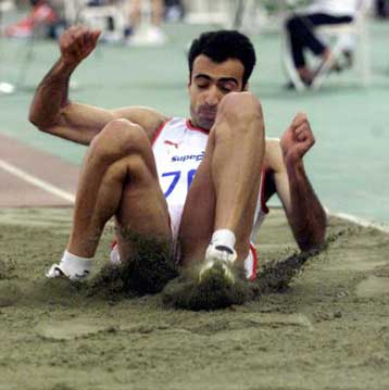 Πανελλήνιο ρεκόρ από τον Μελέτογλου στο τριπλούν