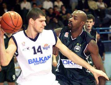 Ο Λ.Παπαδόπουλος μάζεψε εμπειρίες και περιμένει