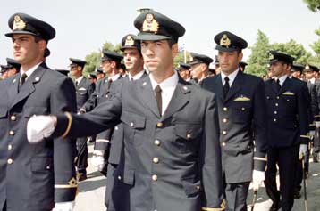 Τα ξίφη σε 128 νέους ανθυποσμηναγούς, έδωσε ο Πρόεδρος της Δημοκρατίας