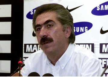 Αναζητά νέο «μπροστάρη» η ΠΑΕ ΑΕΚ