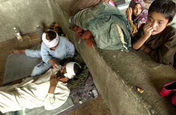 Από τη στέρηση της γης της πατρικής δεν είναι κι άλλος καημός έτσι μεγάλος