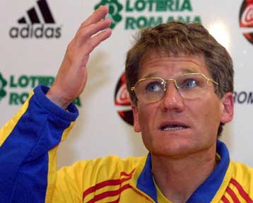 Στη FIFA ετοιμάζεται να καταγγείλει τον Μπολόνι η Ρουμανική Ποδοσφαιρική Ομοσπονδία