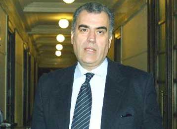 Αναβολή της συζήτησης των προσφυγών των ραδιοσταθμών κατά Ρέππα