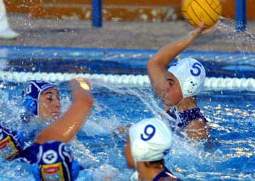 Στους «4» του Ευρωπαϊκού Πρωταθλήματος η εθνική πόλο γυναικών