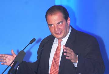 Πονοκέφαλος για τον Κ.Καραμανλή η υπερβολική αισιοδοξία των στελεχών της ΝΔ