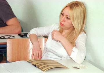 Παράνομος ο νόμος Ευθυμίου; Προσφυγή των Χημικών στο ΣτΕ κατά της αξιολόγησης των μαθητών Λυκείου