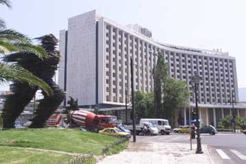 Την άρση του ξενοδοχειακού κορεσμού στην Αττική ανακοίνωσε ο Χριστοδουλάκης