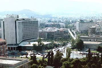 Μνημόνιο υπέγραψαν ΥΠΑΝ και «Αθήνα 2004» για τη φιλοξενία των Αγώνων