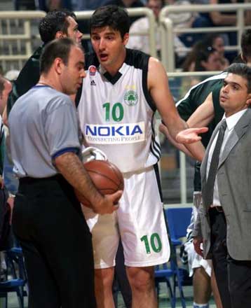 Κορομηλάς και Καρούσης στον τέταρτο τελικό των πλέι οφ της Α1 μπάσκετ