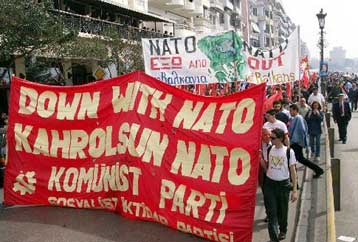 Ορμητήριο η Θεσσαλονίκη; Ναύσταθμος του ΝΑΤΟ το λιμάνι της συμπρωτεύουσας, καταγγέλλει το ΚΚΕ