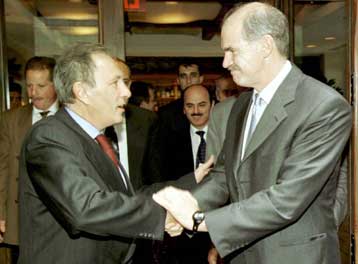 Στη Σάμο και το Κουσάντασι συναντώνται ο Έλληνας και ο Τούρκος ΥΠΕΞ