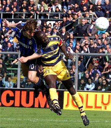 Η Πάρμα ήθελε Λάτσιο, αλλά ο Τιράμ ντύθηκε «μπιανκονέρι» αναφέρει ο δικτυακός τόπος Umbro