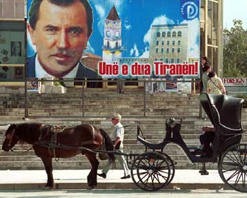 Στην τελική ευθεία κόμματα και υποψήφιοι για την αναμέτρηση της Κυριακής