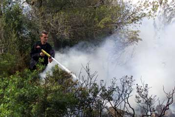 Υπό έλεγχο τέθηκαν οι πυρκαγιές στην Κόνιτσα και στο Μαστροχώρι Ιωαννίνων