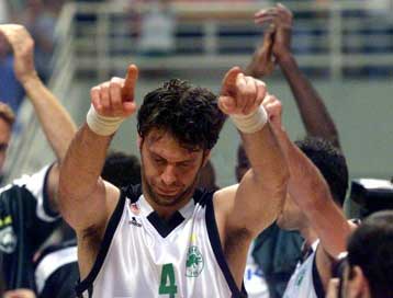 Μάρτυρες εκπληκτικής απόδοσης – Ζούρος: Το χειροτερό μας παιχνίδι