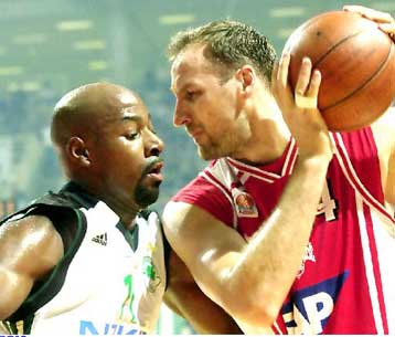 Ο Παναθηναϊκός πήρε το προβάδισμα με 2-1 νίκες επί του Ολυμπιακού