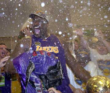 Δις πρωταθλητές στο ΝΒΑ οι Λέικερς – Κέρδισαν 108-96 και 4-1 τη Φιλαδέλφεια