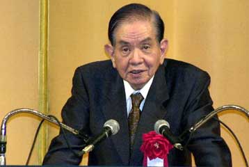 Η οικονομία «εκτροχιάζεται», λέει η ιαπωνική κυβέρνηση