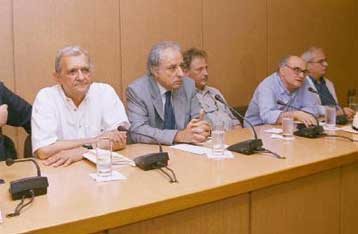 Παρουσιάστηκε η νέα ποιητική συλλογή του Τηλέμαχου Χυτήρη