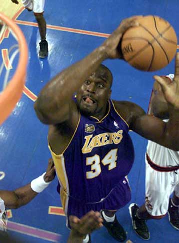 Προβάρουν τα δαχτυλίδια του πρωταθλητή οι Λέικερς, 100-86 εκτός τους Σίξερς