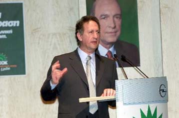 Η ανάκαμψη του ΠΑΣΟΚ είναι ευθύνη της ηγεσίας, υποστήριξε ο Σκανδαλίδης