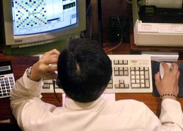 Το σύνδρομο του καρπιαίου σωλήνα «δεν σχετίζεται με τη χρήση υπολογιστή»