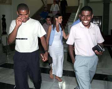 Εξάμηνος αποκλεισμός σε Αλβάρο και Μπαϊάνο