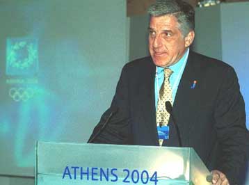 Στο 1,5 τρισ. δρχ. οριστικοποιήθηκε ο προϋπολογισμός για το 2004