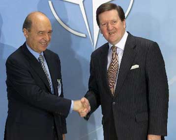 Την ελληνική πρόταση για την κρίση στην ΠΓΔΜ θα παρουσιάσει ο πρωθυπουργός